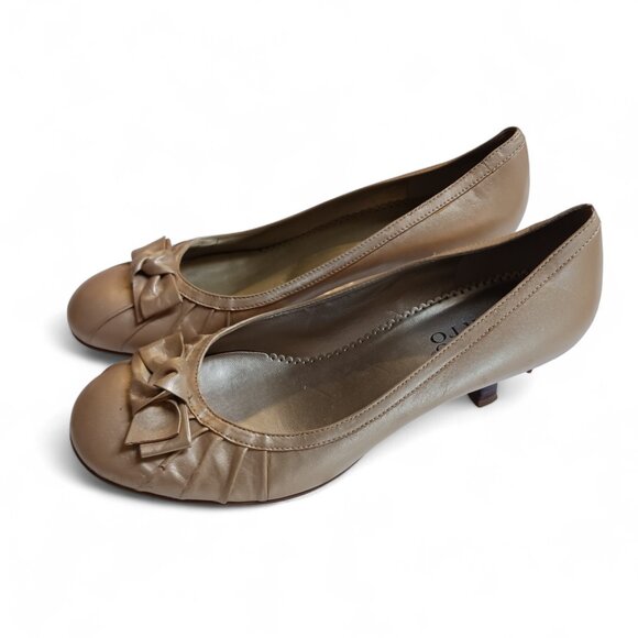 Franco Sarto Metallic Gold Kitten Heel Loafers — Women’s 8.5 - Picture 6 of 16